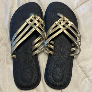 Sanuk sandals
